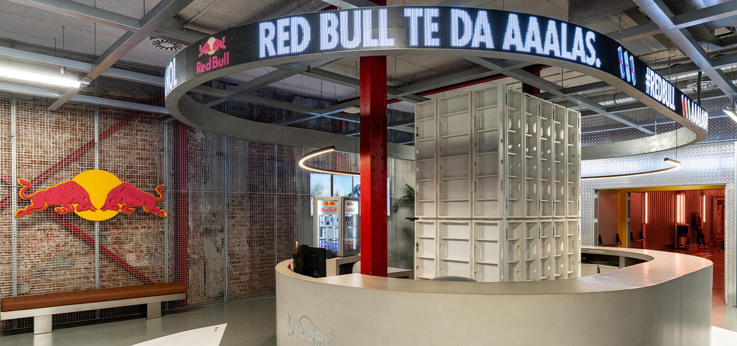 Red Bull moderniza su nueva sede en Madrid con taquillas inteligentes de Gantner 